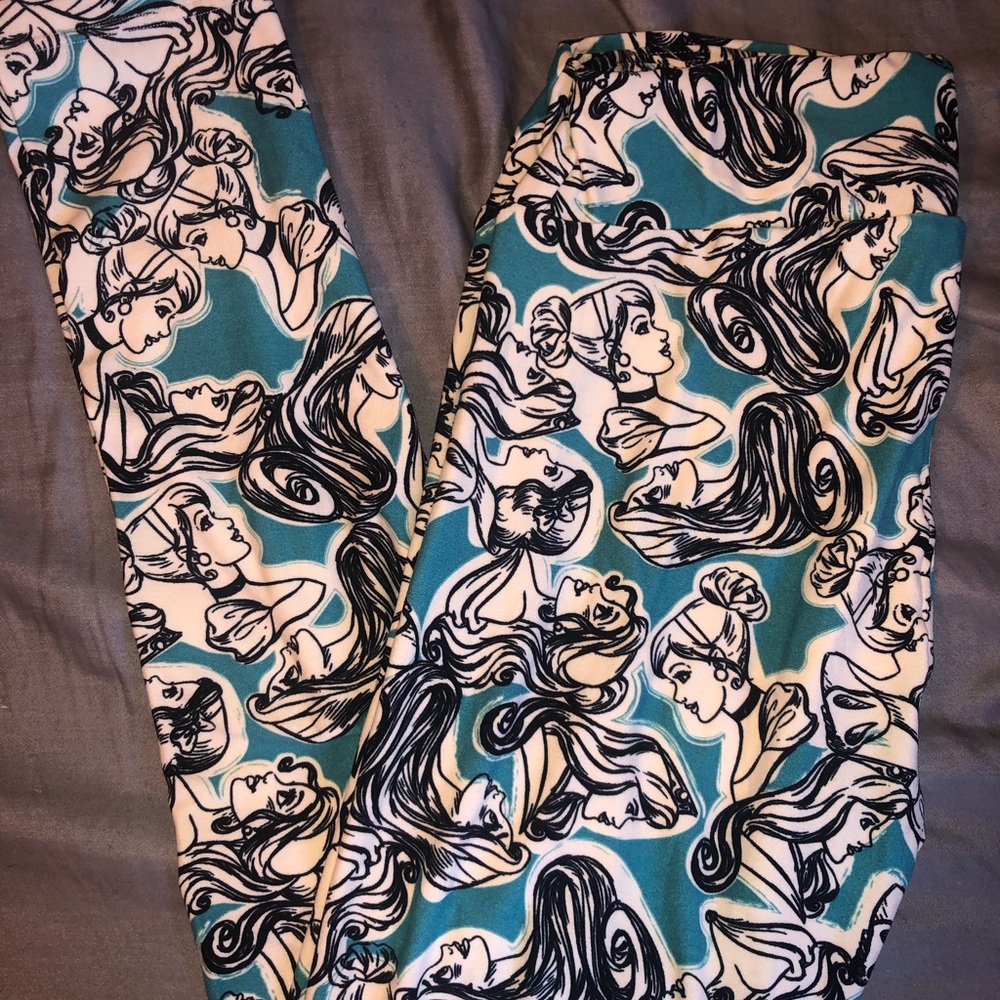 Rare Disney Lularoe leggings